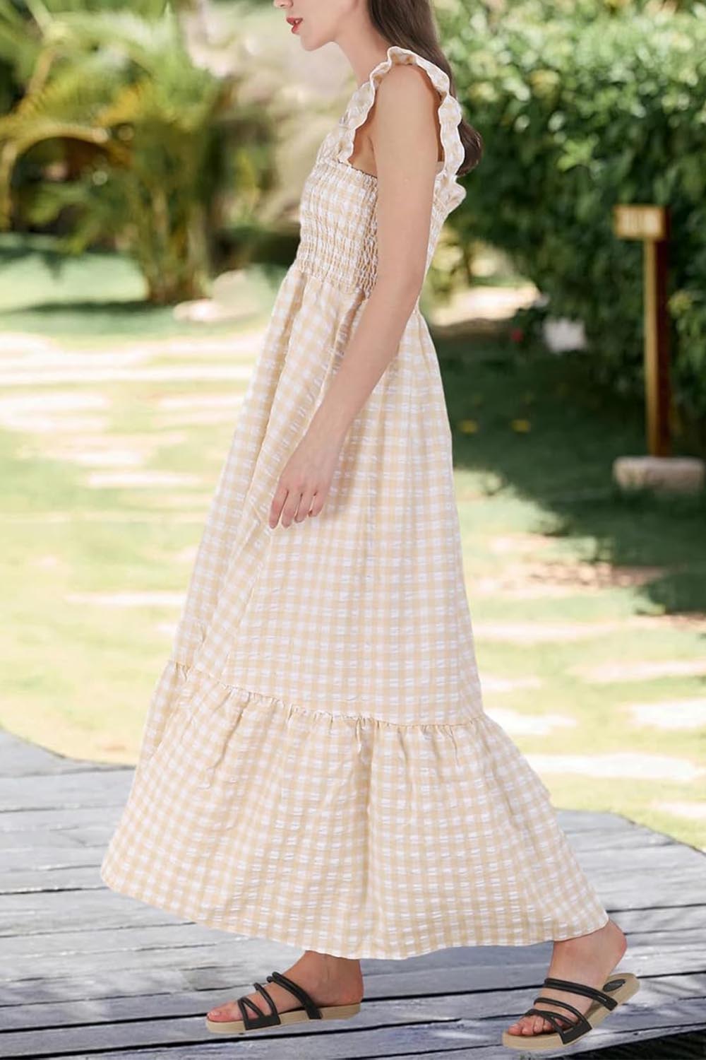 Women's Retro Plaid Smocked Dress Spaghetti Strap Flounce Long Dress With Pockets