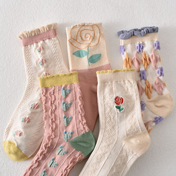 5 Pairs Of Women's Pink Floral Cotton Socks