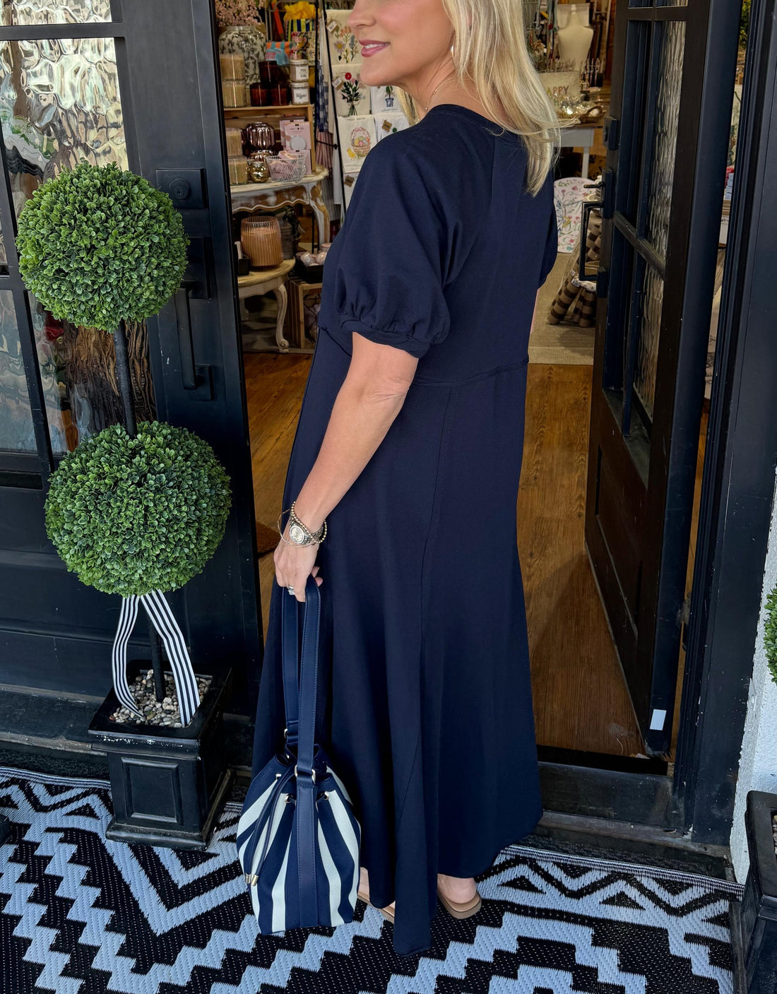 Women's Solid Color Puff Sleeve Round Neck Long Dress