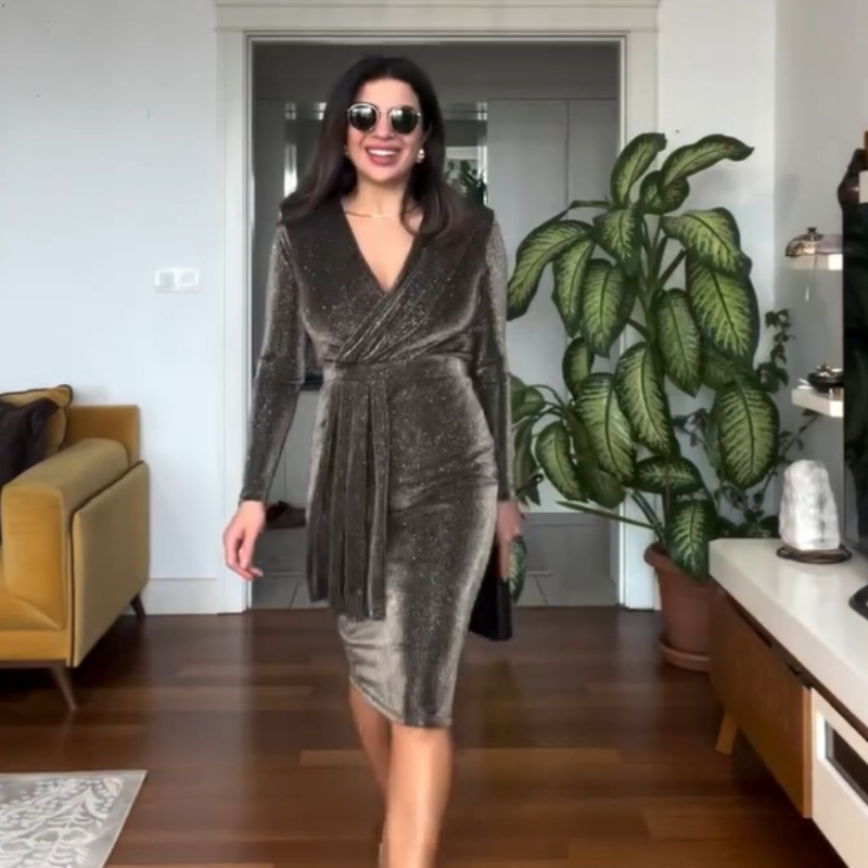 Sexy Long Sleeve V-Neck Tie Slimming Dress