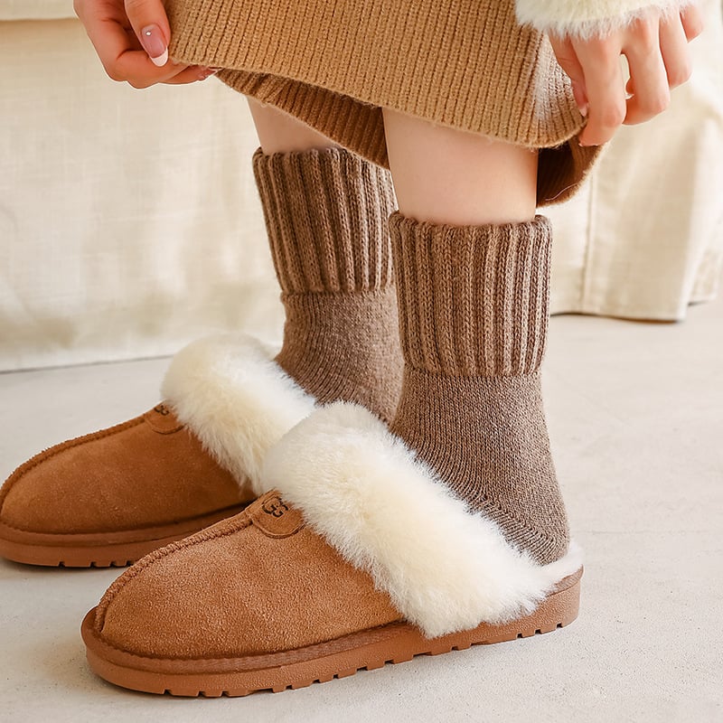 Women’s Solid Mid-Calf Socks