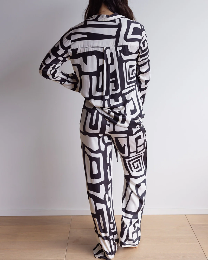 Black And White Geometric Pattern Long Pajama Set