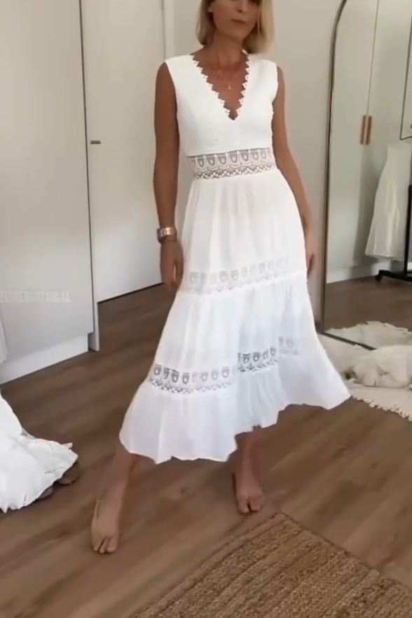 Women's Casual Holiday V-neck Lace Stitching Sleeveless Long Dress