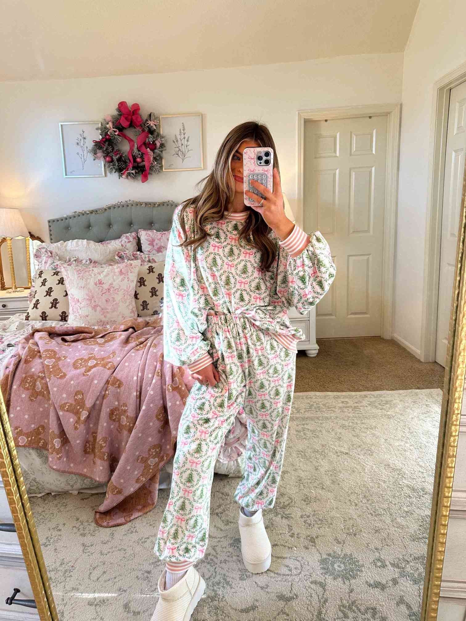 2026 Christmas Trees and Bows Pajama Set