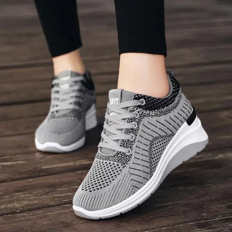 Breathable Women Shoes Height Increase Sneakers