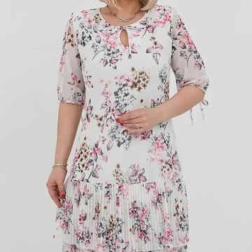 Elegant Chiffon Long Pleated Dress With Short Sleeves