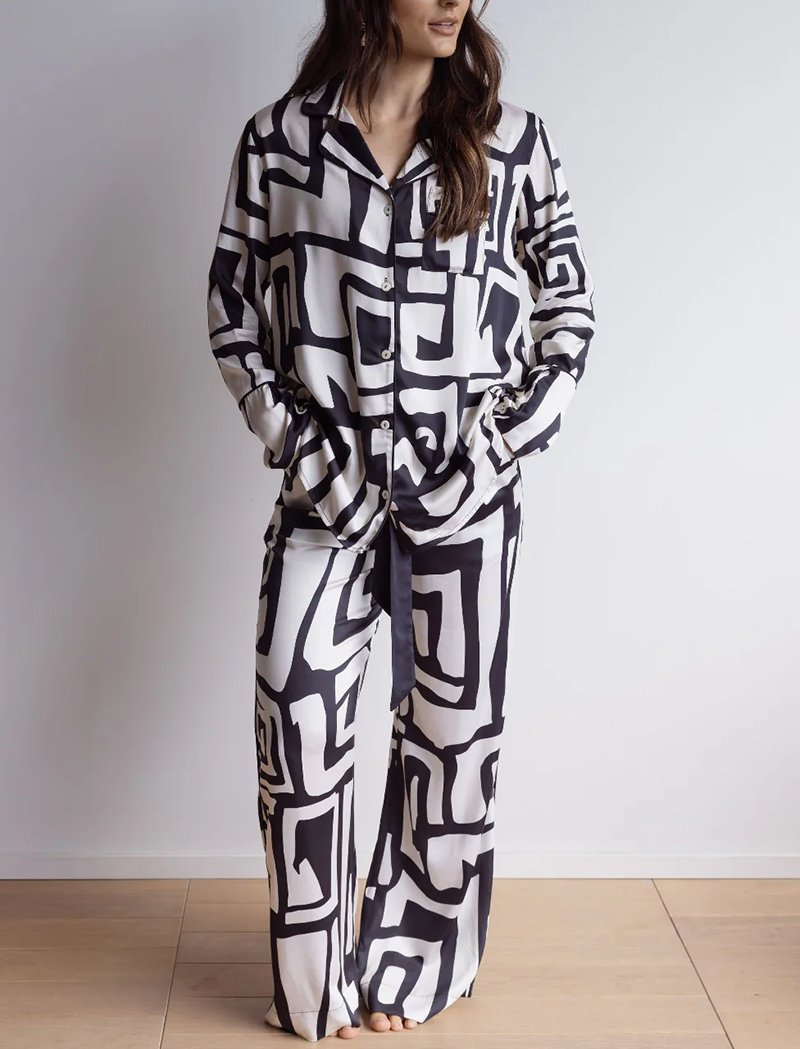 Black And White Geometric Pattern Long Pajama Set