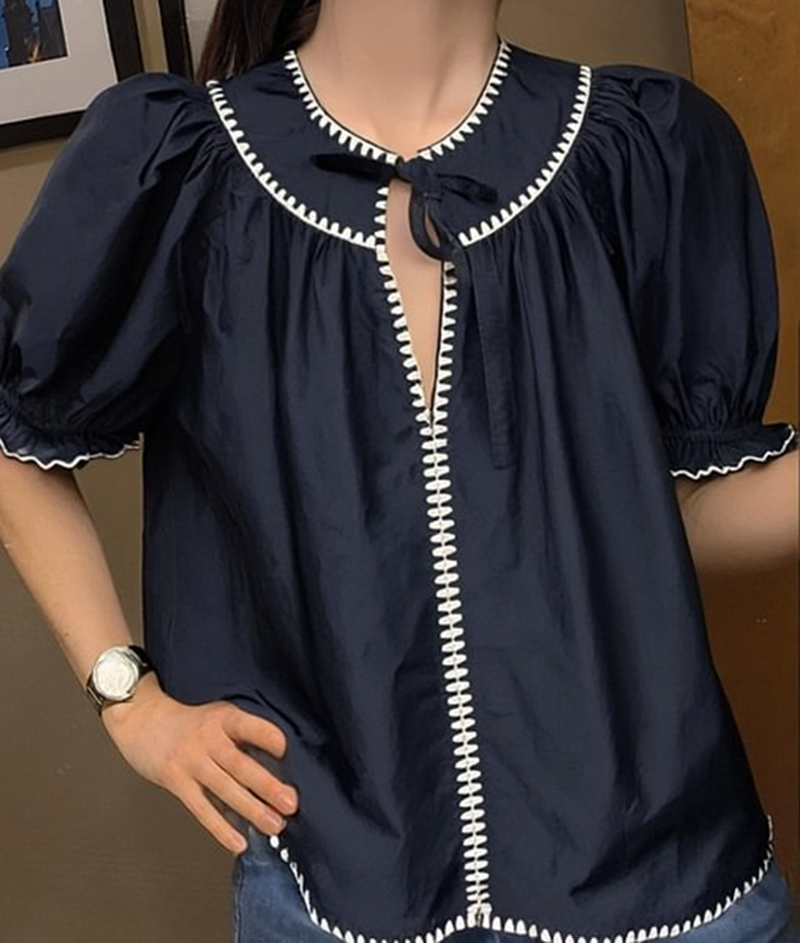 Contrast-Stitch Trim Urban Puff Sleeve Lace-Up Blouse