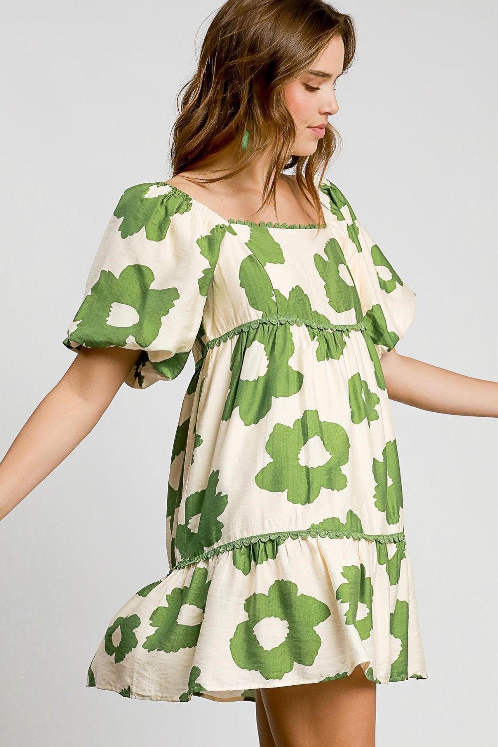 Contrast Floral Short Sleeve Babydoll Mini Dress