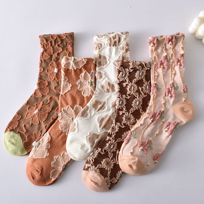 5 Pairs Women's Elegant Embossed Floral Cotton Socks