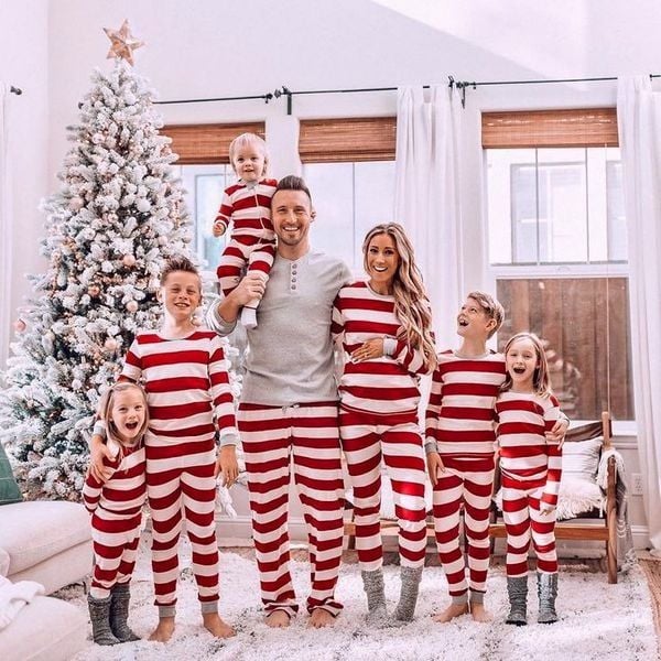 2026 Christmas Family Pajamas 2-piece Set