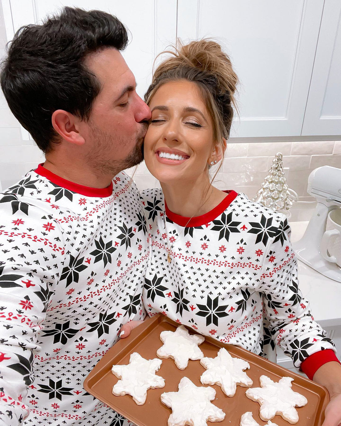 Snowflake Family Pajamas 2-piece Set