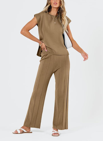 Women's Casual Knitted Short Sleeved And Wide Leg Pants Two Piece Suit