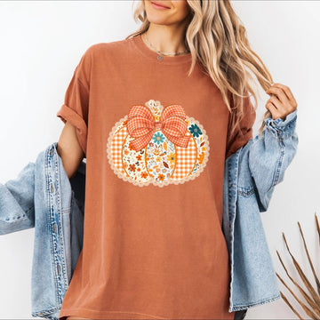Cute Fall Floral Pumpkin Print T-Shirt