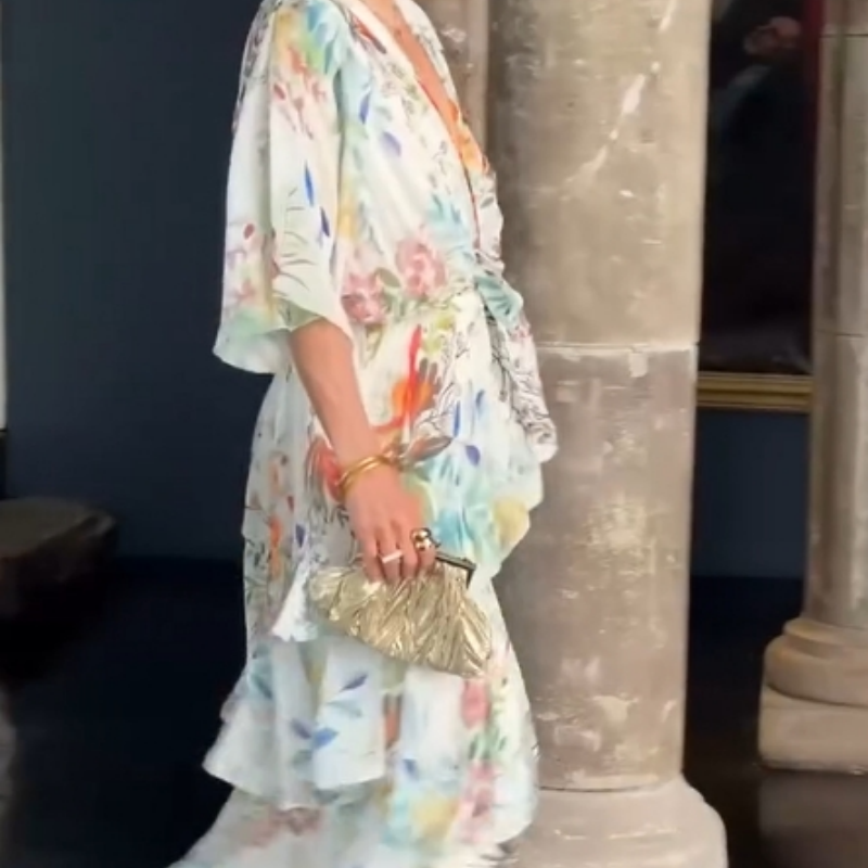 Women's Floral Printed V-Neck Waist-slimming Dress