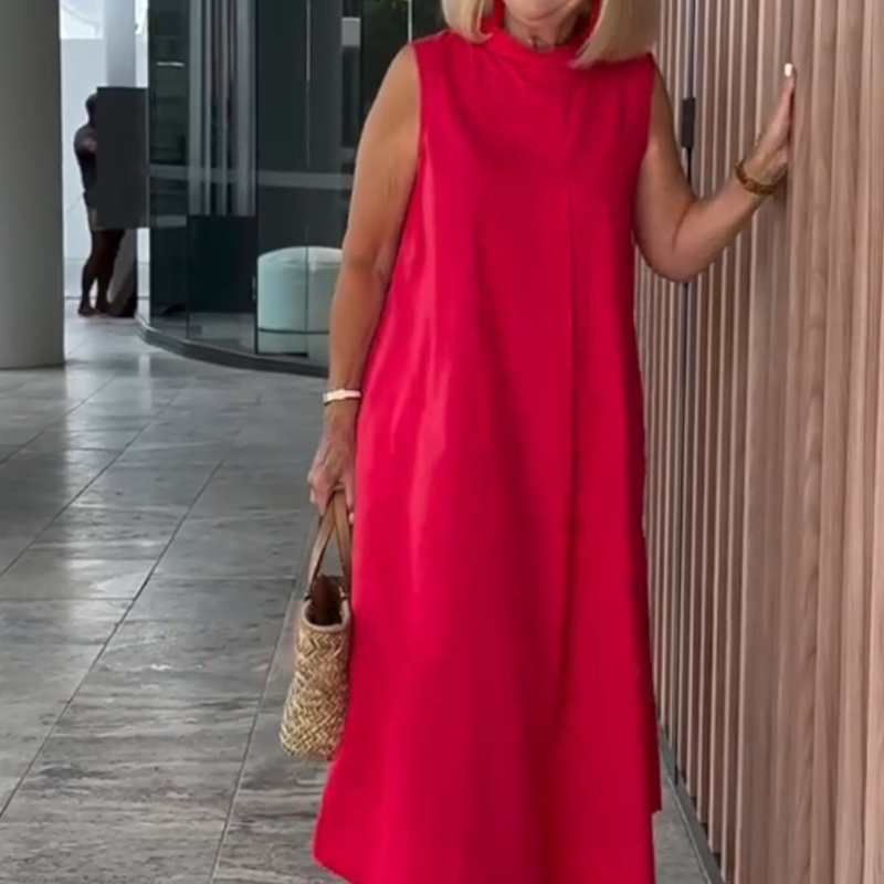Women’s Mock Neck Sleeveless Long Dress