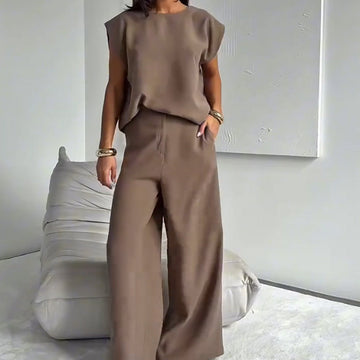 Women’s 2-Piece T-Shirt & Wide Leg Dress Pants Set