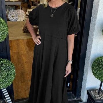 Loose-Fit Short-Sleeve Maxi Dress with Flared Hem