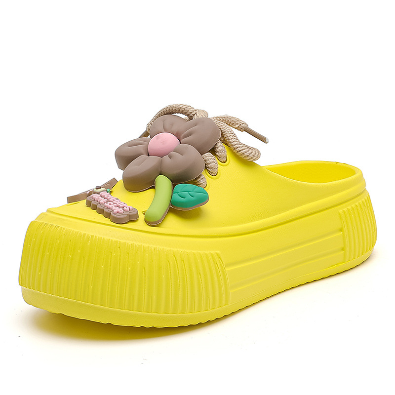 Women’s Breathable Slippers with Flower Decoration